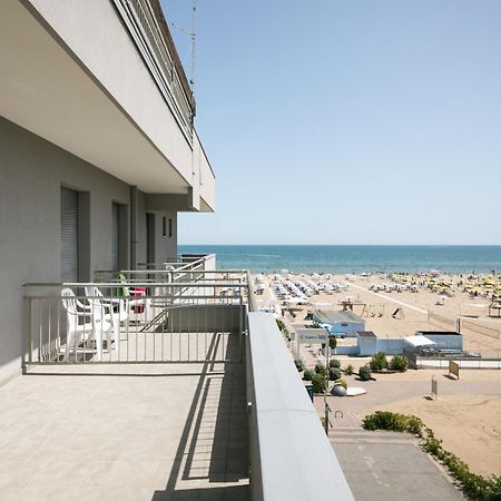 Hotel Giglio Rimini Eksteriør billede