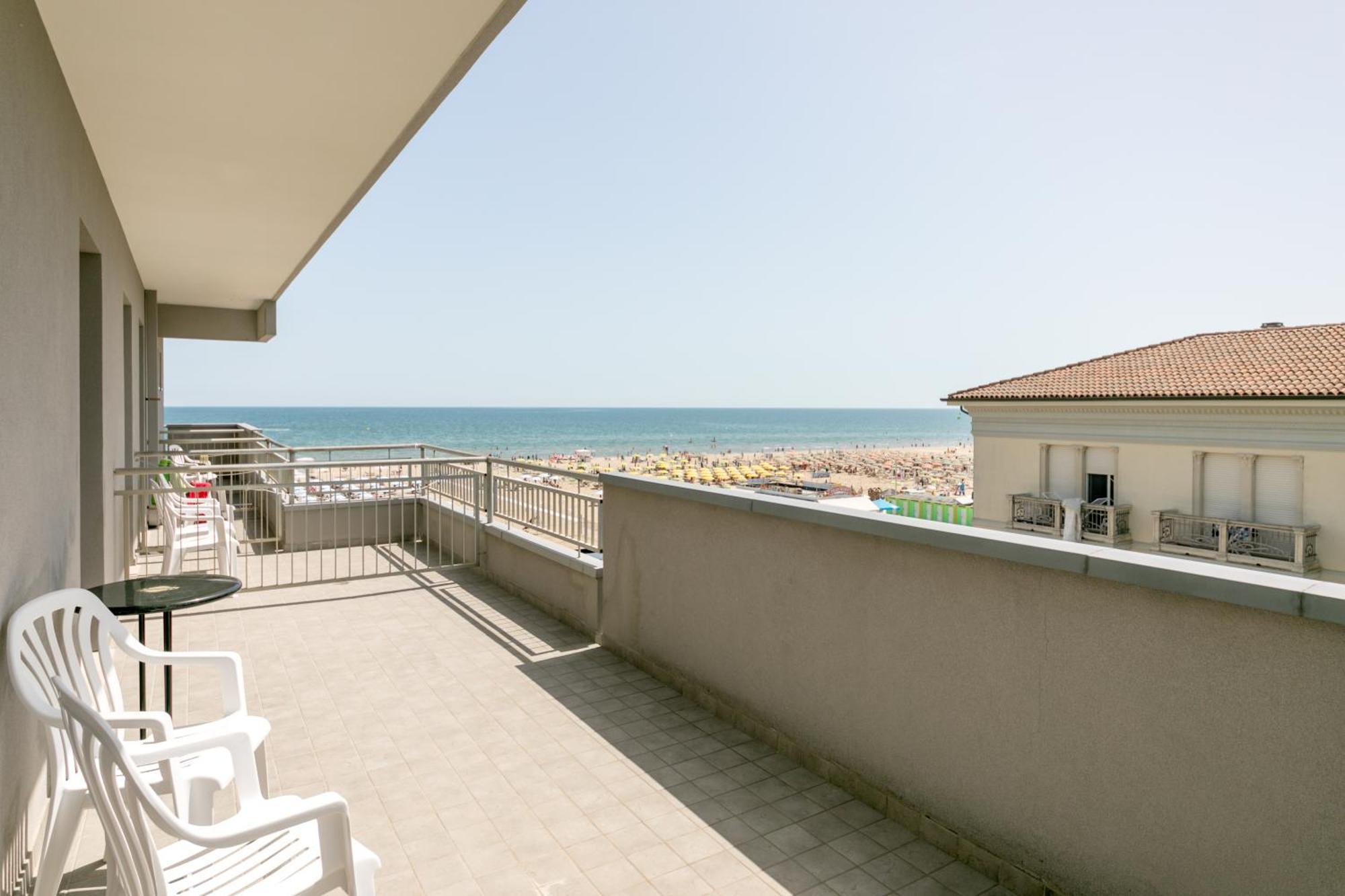 Hotel Giglio Rimini Eksteriør billede